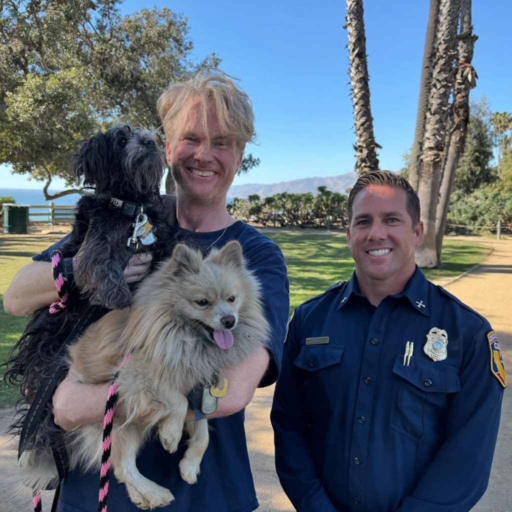 Pomeranian’s Reaction to Reuniting With Owner After 5 Days in LA Wildfires Will Melt Your Heart